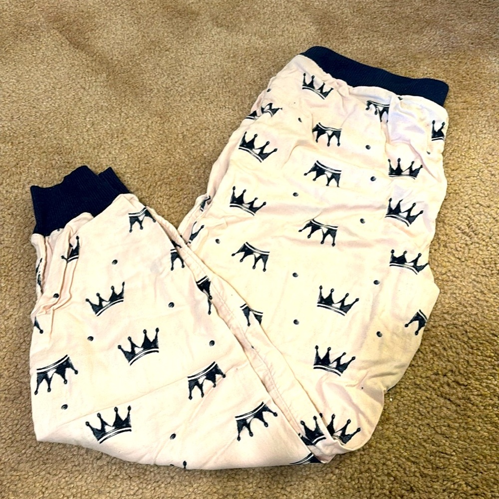 Aerie size small jogger pajama bottoms.